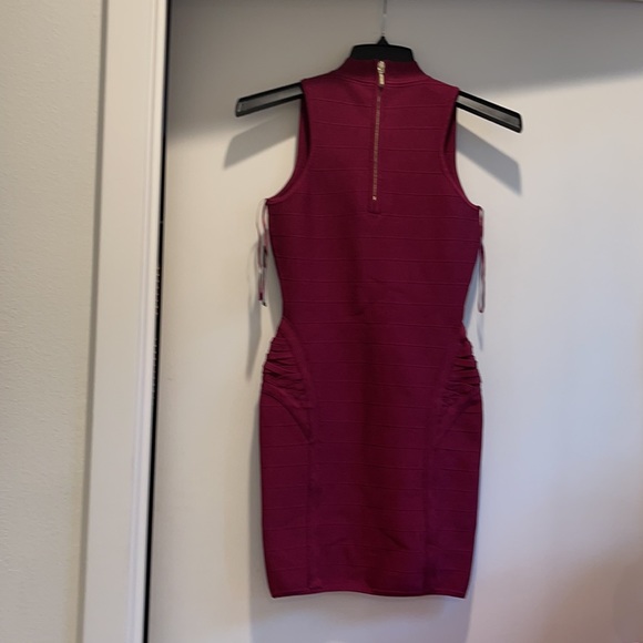 Guess super cute maroon NWT- slim fitting dress - Picture 5 of 5